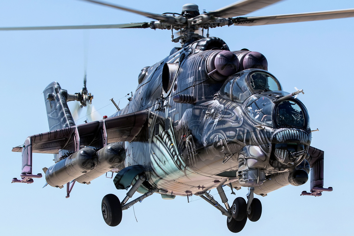 Вертолет Ми-24 оказался в открытом бою против истребителя «Фантом» F-4- чем закончилась эта битва?